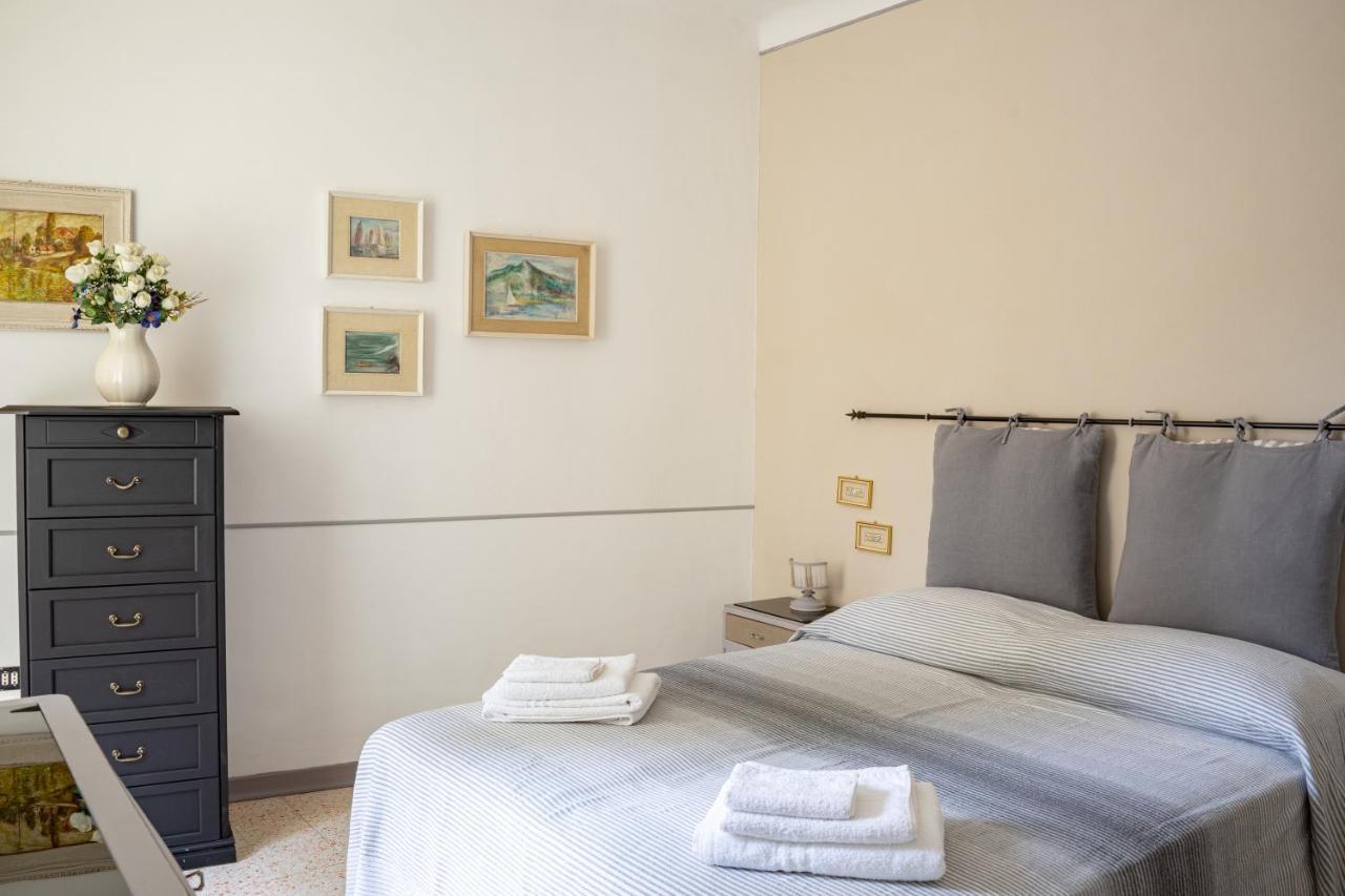 Casa Vacanze Nel Centro Storico Di Fermo Happy Song Exterior photo